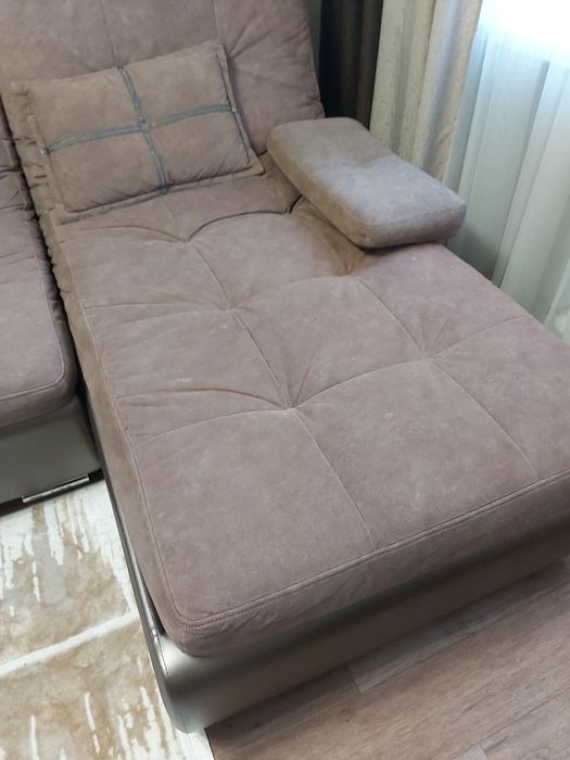 Продаю модульный диван для гостиной