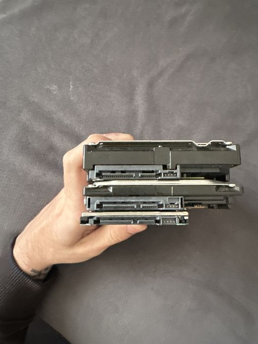 Harddisk 3 TB seagate + Hdd seagate 250 gb + hdd laptop toshiba 500 gb