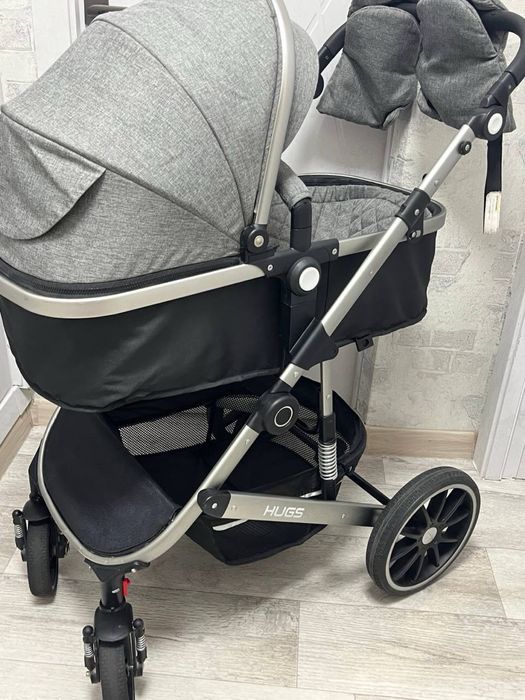 Продам детскую коляску 2 в 1