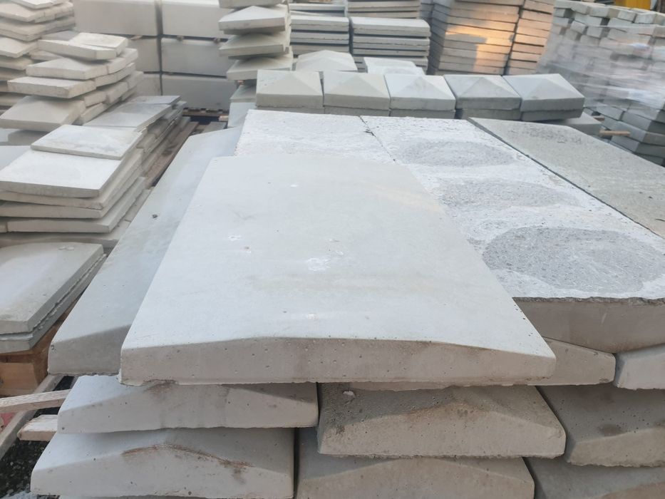 Capace de gard palarii coame