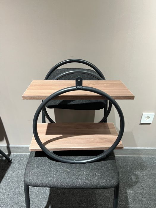 Полка настенная новая