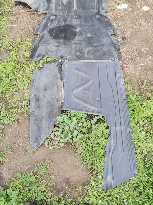 Кори под мотора бмв ф20