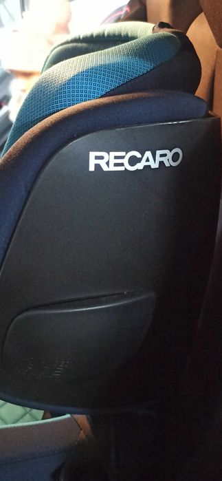 Детско столче за кола RECARO Optia Fix Xenon Blue – ISOFIX (9–18 kg)