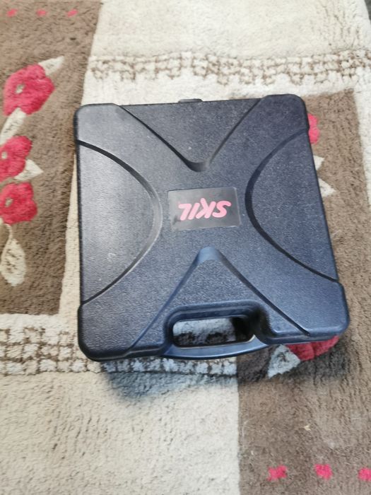 Винтоверта е комлект с куфар