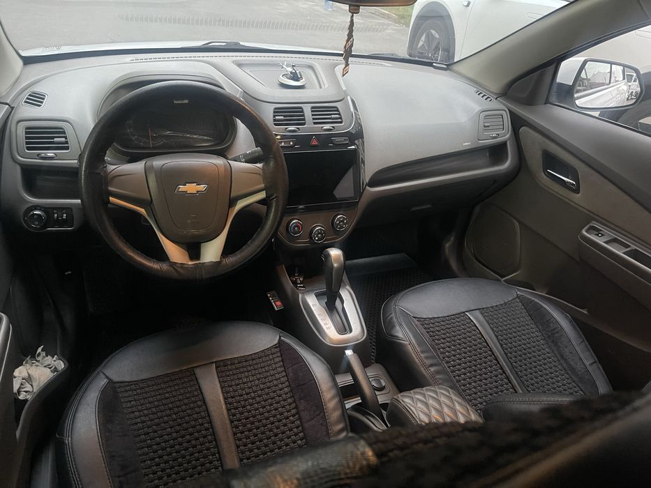 Chevrolet Cobalt 2022 — 5