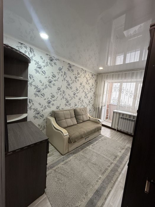 Мягкий мебель, Диван в хорошом состоянии