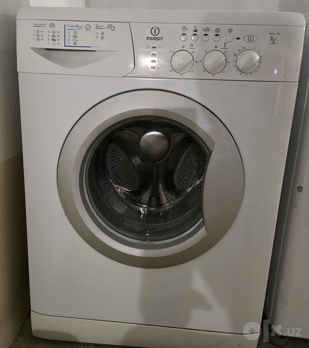 Продаётся стиральная машинка LG 5  кг и Indesit 7  кг