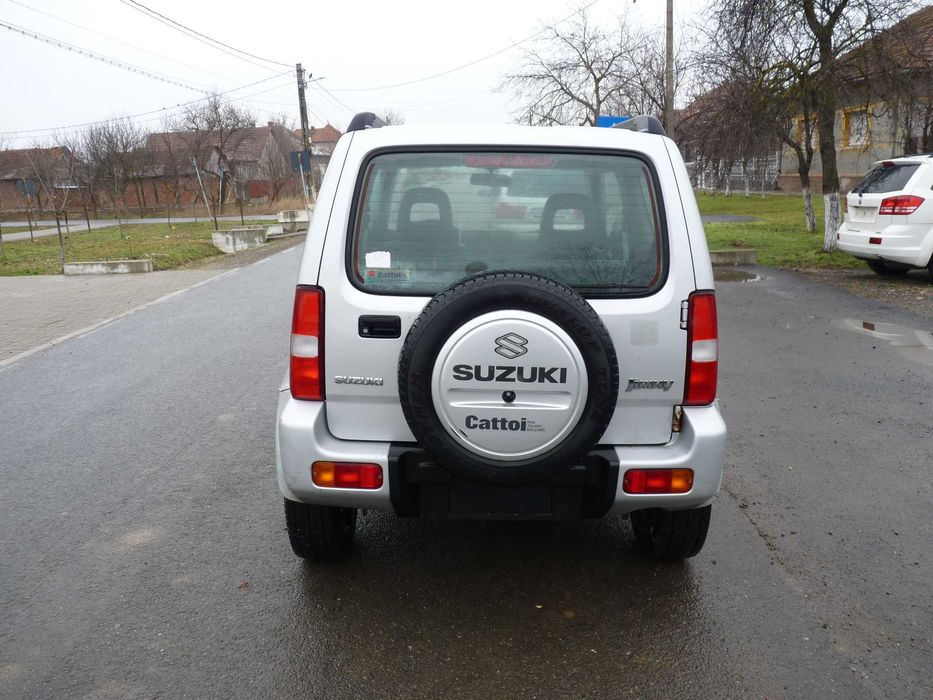Suzuki Jimny  1.3
