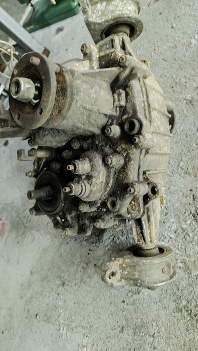 нива б/у запчасти