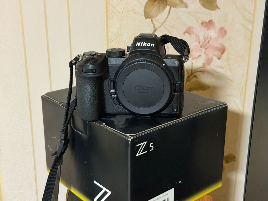 Фотоаппарат Nikon z5 body