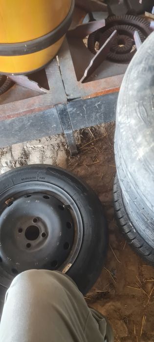 Диски с резиной с лады ларгус