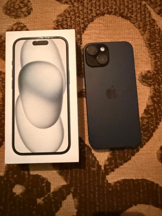 iPhone 15 в хорошем состоянии