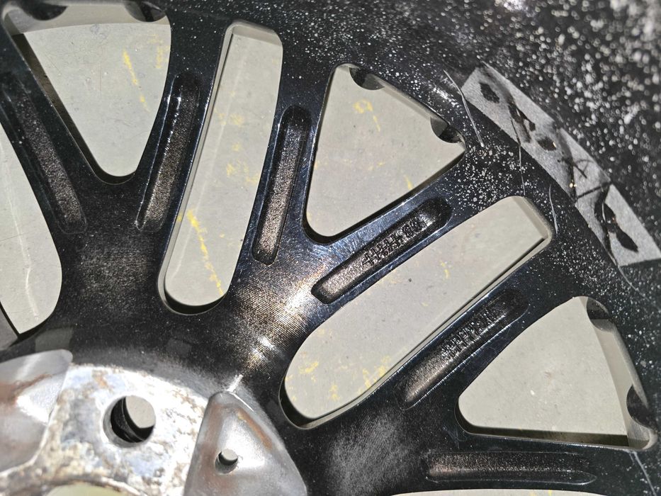 Джанти 5х114.3 8J с гуми