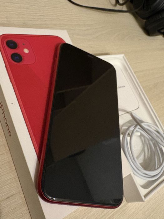 iPhone 11 red 128gb