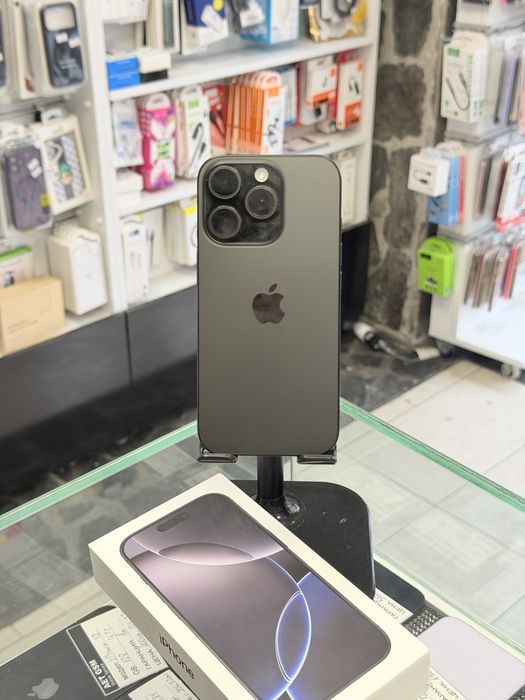 Apple iPhone 16 Pro 128GB Black