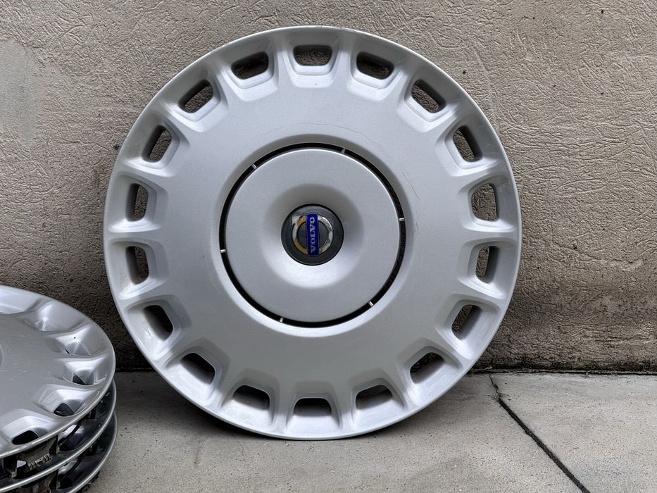Тасове за Volvo 16цола оригинални