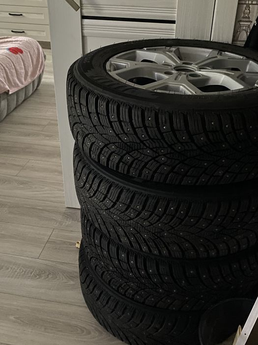 Продам диски с зимней резиной