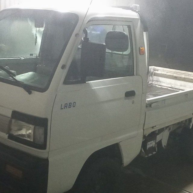Damas labo xizmati yuk tashish