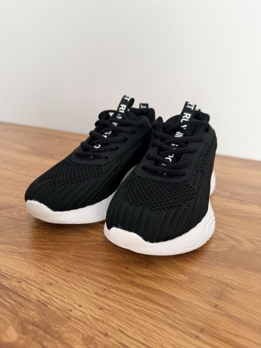 Adidasi/Trainers noi cu mesh de femei