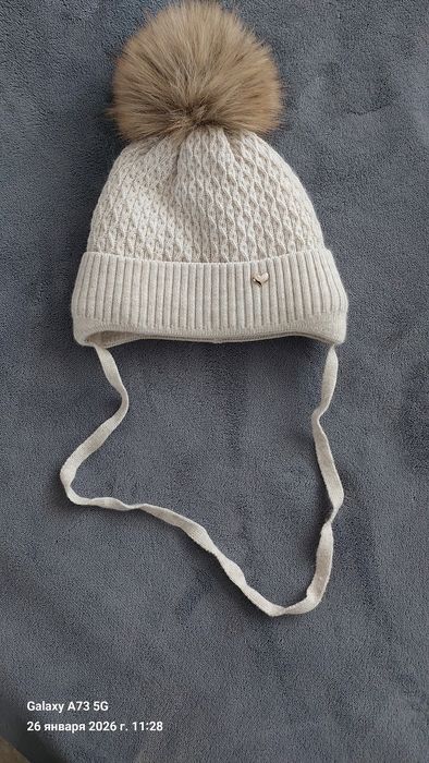Продам детскую шапку. В хорошем состоянии . 1 -1.6 годика