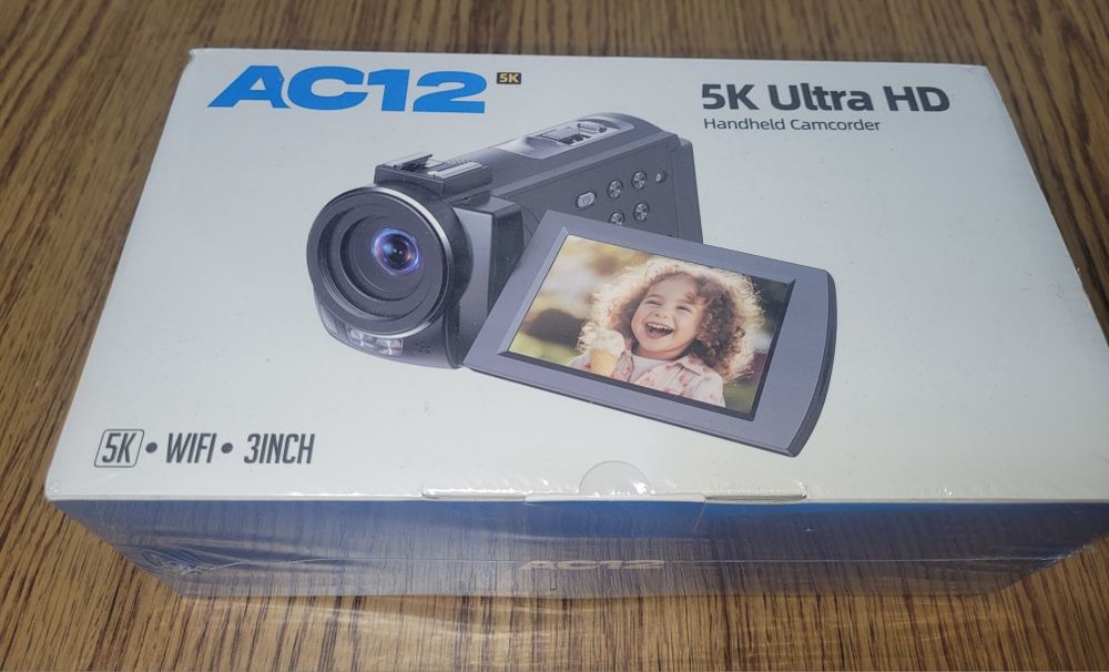 Camera video AC12 5K Ultra HD