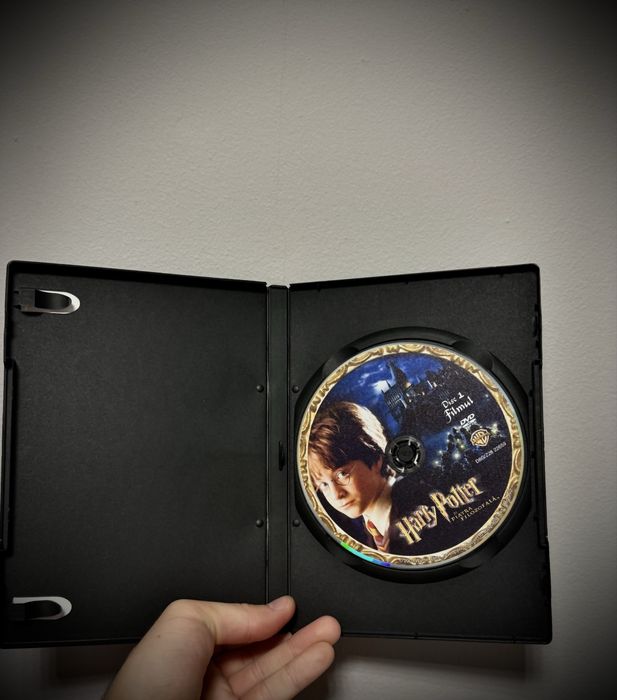 Harry Potter si Piatra Filozofala DVD, Prețul pentru azi! + transport