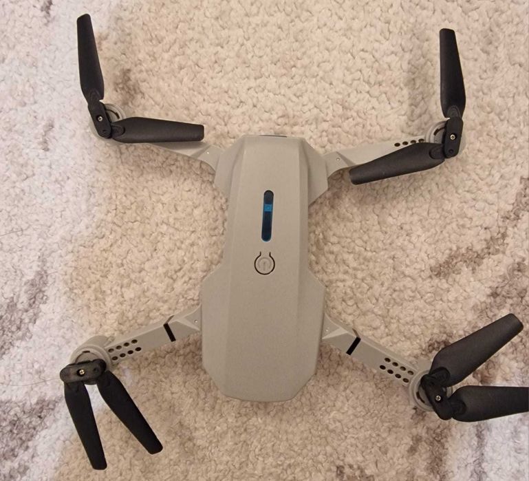 DJI E88 Pro Дрон