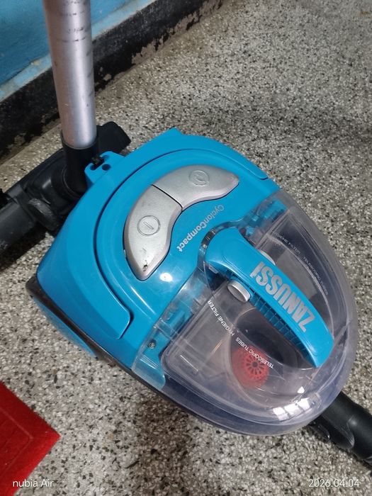 Прахосмукачка Zanussi