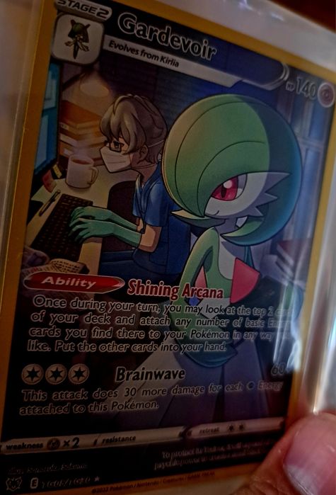 Vând lot Pokémon TCG format din 5 mini albume cu cărți Pokémon.