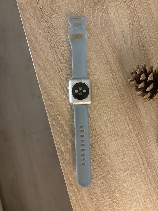 Apple Watch  SE3 si 7 curele de schimb