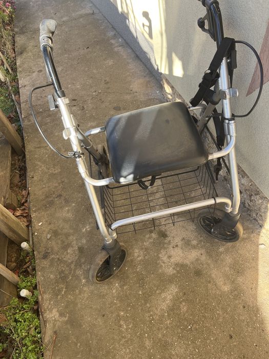 Ролатор употребяван