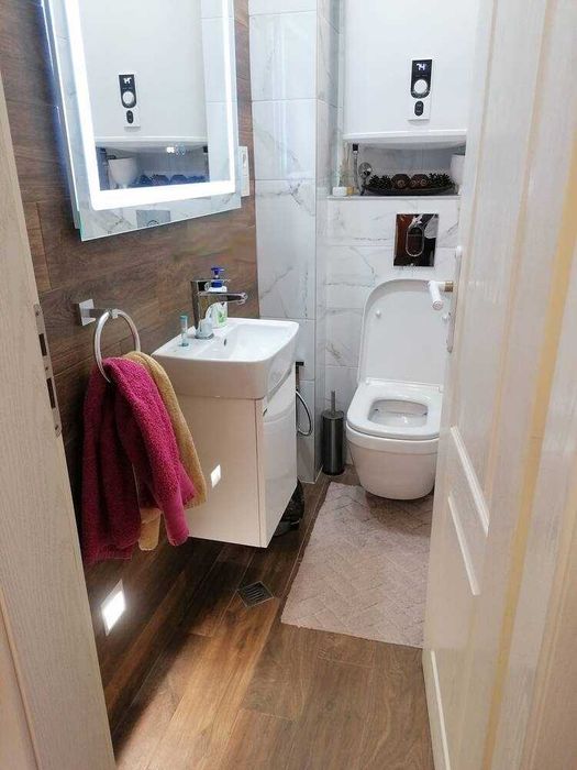 Продава се Тристаен апартамент в Пловдив, Център - 116 кв.м за 1923 €/кв.м - Снимка #11