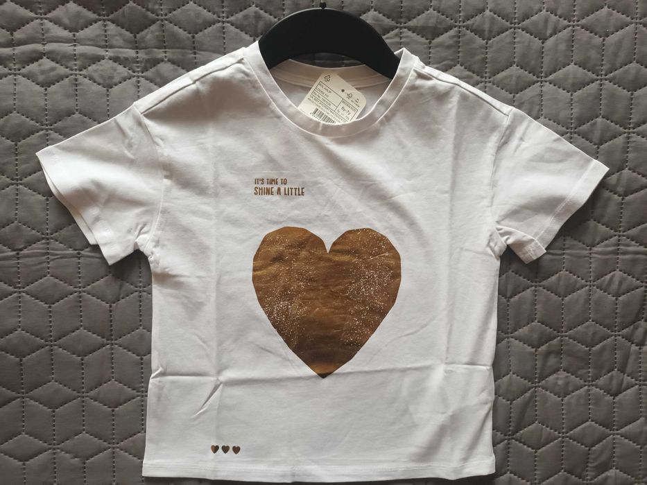 НОВИ дрешки за момиче 110/116/122/128