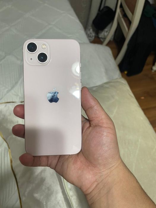 Айфон 13 сатылады