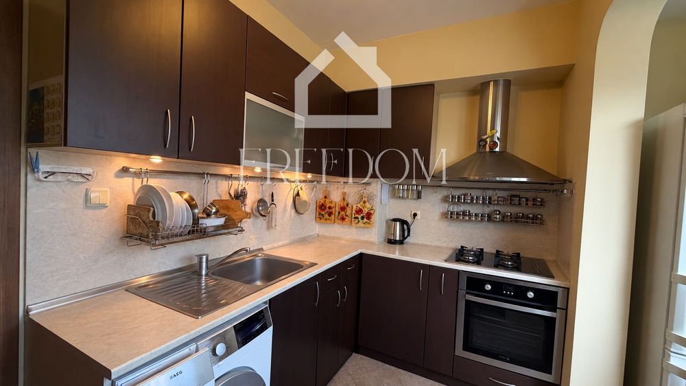 Продава се Четиристаен апартамент в Варна, Левски - 79 кв.м за 2594 €/кв.м - Снимка #1
