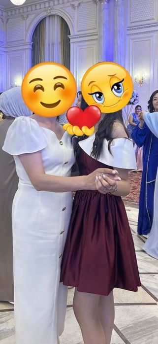 Женская одежда, платья