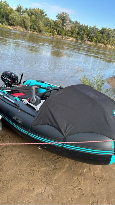 Лодка Gladiator 420air pro