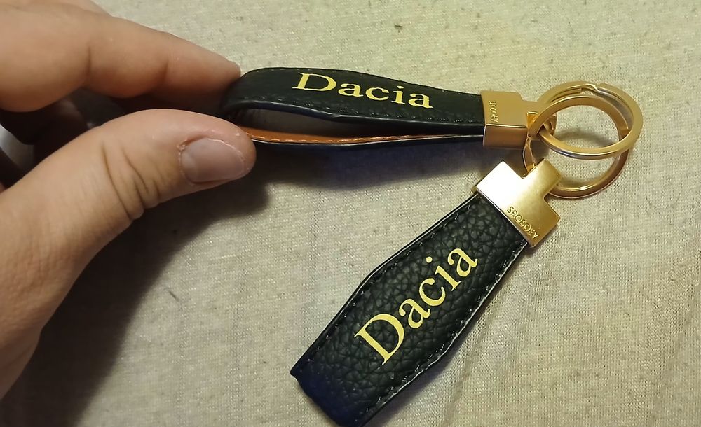 2 бр. ключодържатели Дачия / Dacia