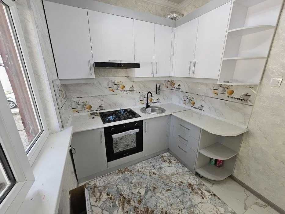 Продаётся Квартира в Юнусабад | 11 квартал  | 2 комнатная   28