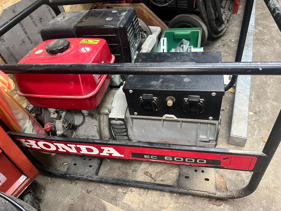 Генератор Honda EC 6000