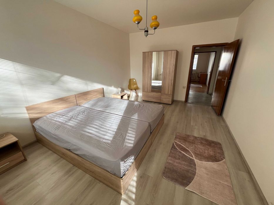 Тристаен апартамент