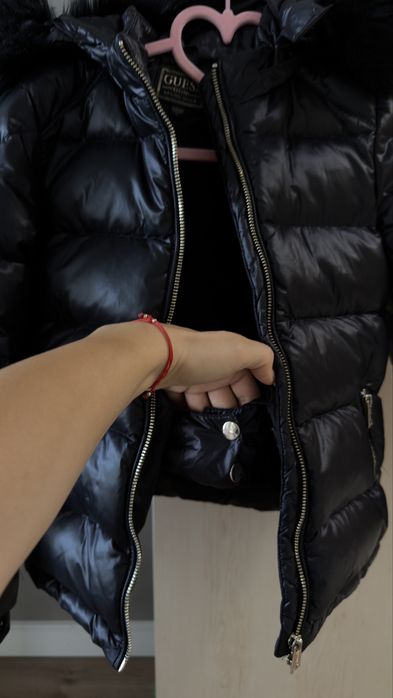 Детско зимно яке на Guess