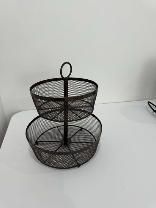 сервиз и металличнская корзина