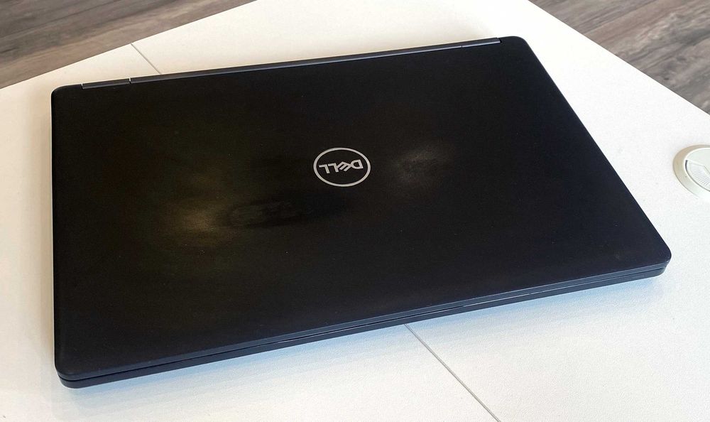 Ноутбук Dell Latitude 5490