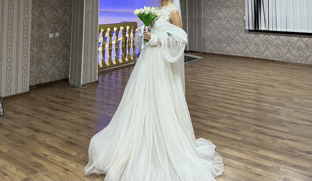 Свадебное платье