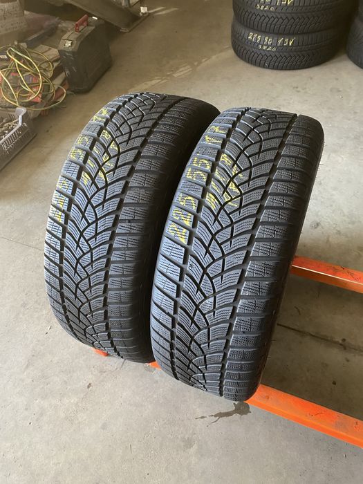 Anvelope iarna 225/55/17 Goodyear Ultra Grip Perf RFT 225 55 17 R17