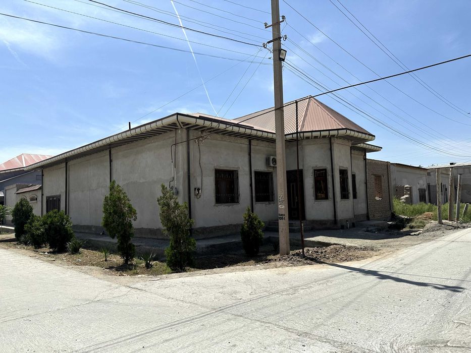 uy sotiladi abbos apteka orqasida