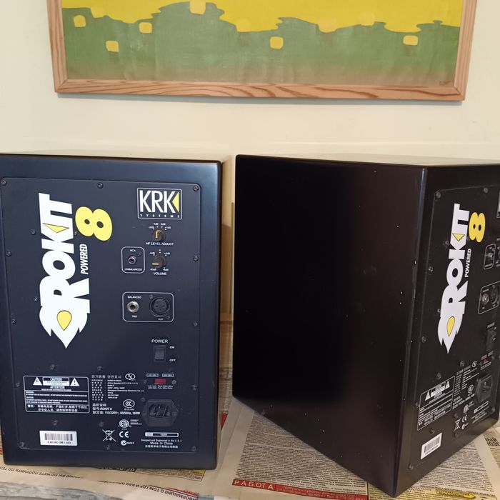 Yamaha KRK колонки динамики бас сабвуфер мониторы