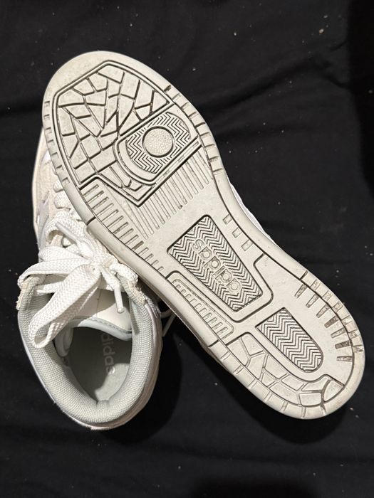 Ежедневни обувки Adidas