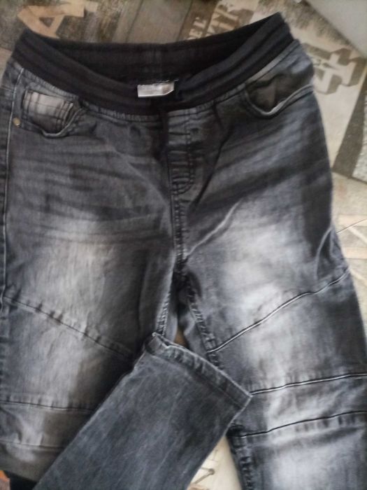 Комплект от дънки и риза